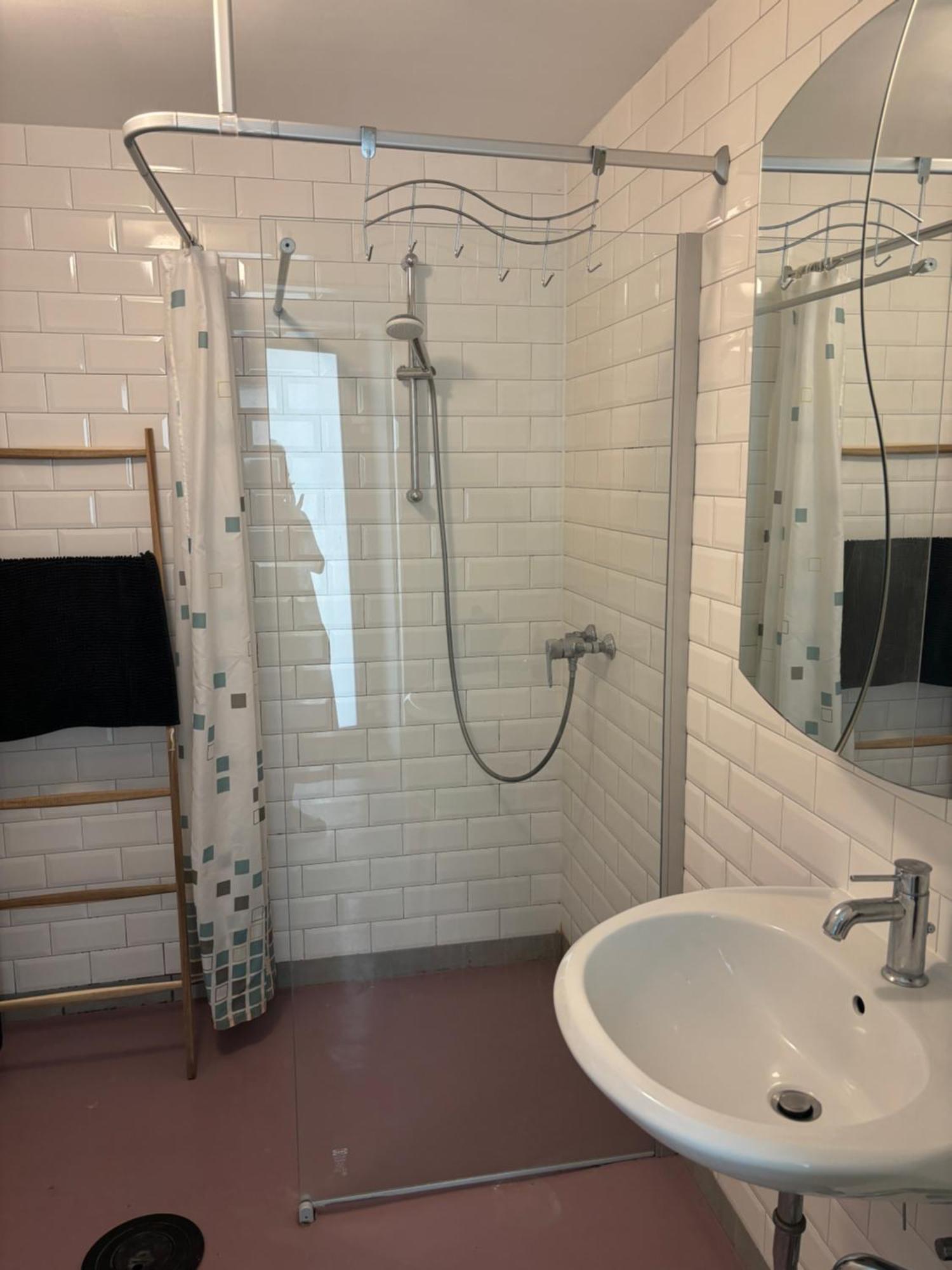 Zentrale Ruhige Ferienwohnung In Berlín Exteriér fotografie